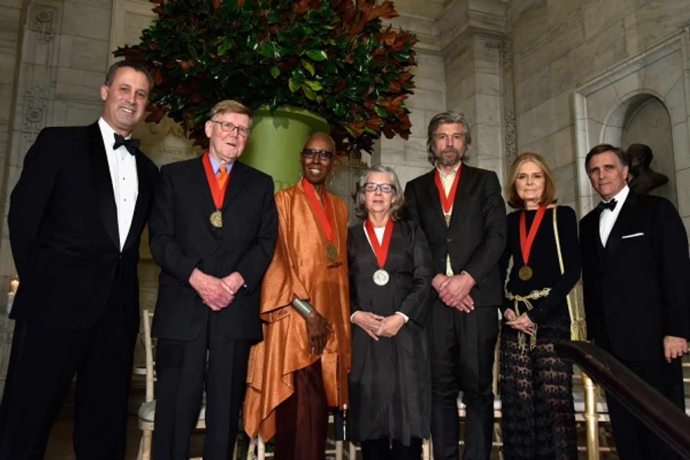 Photo Flash: Renee Fleming, Gloria Steinem and More at 2015 Library Lions Gala  Image