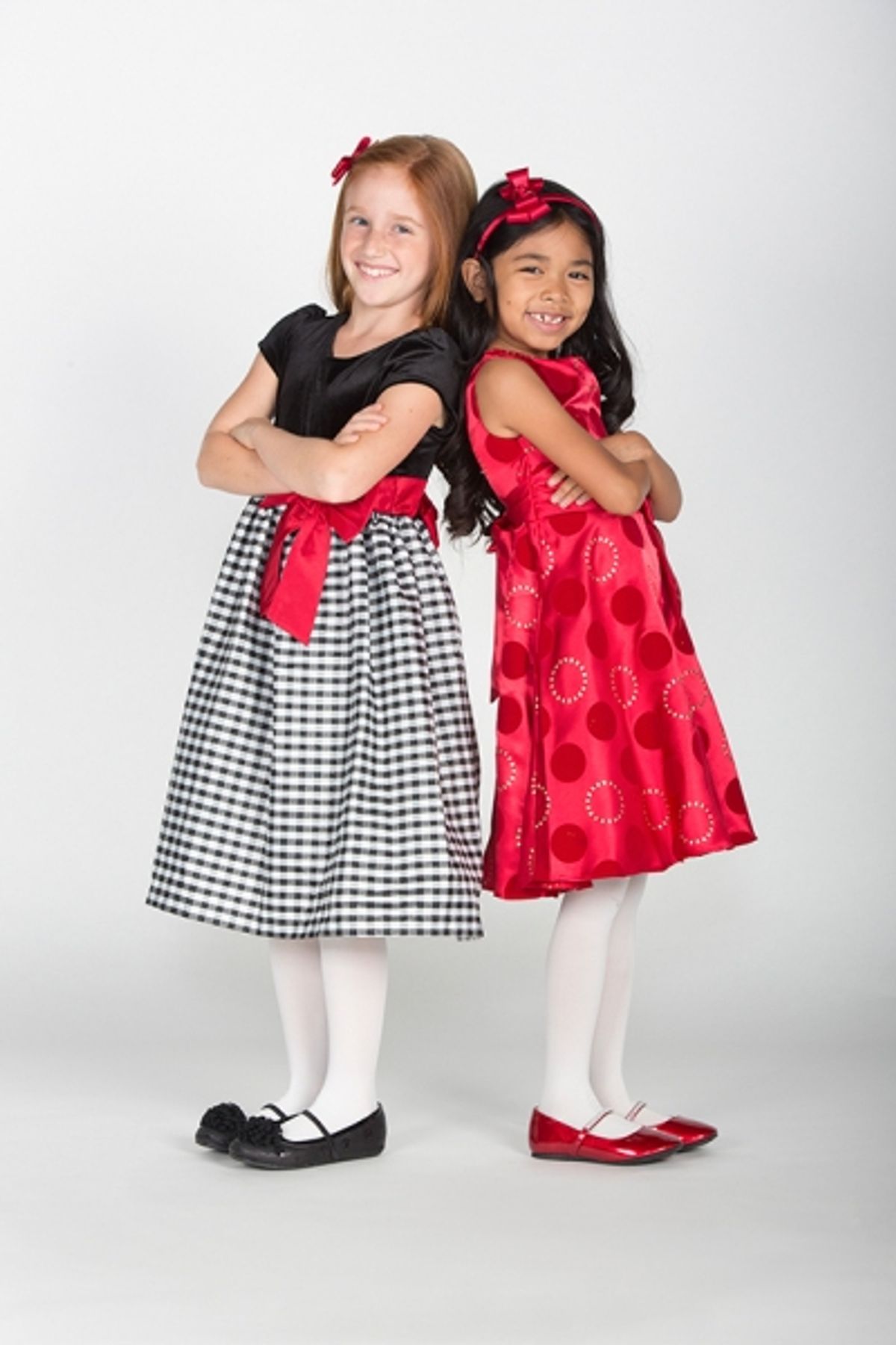 Taylor Coleman and Mikee Castillo star as Cindy-Lou Who at 
