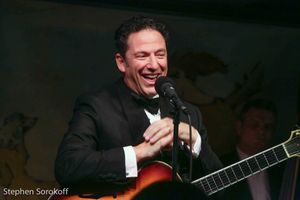 John Pizzarelli @ BroadwayWorld John Pizzarelli Photo