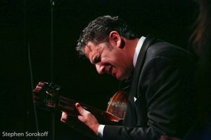 John Pizzarelli @ BroadwayWorld John Pizzarelli Photo