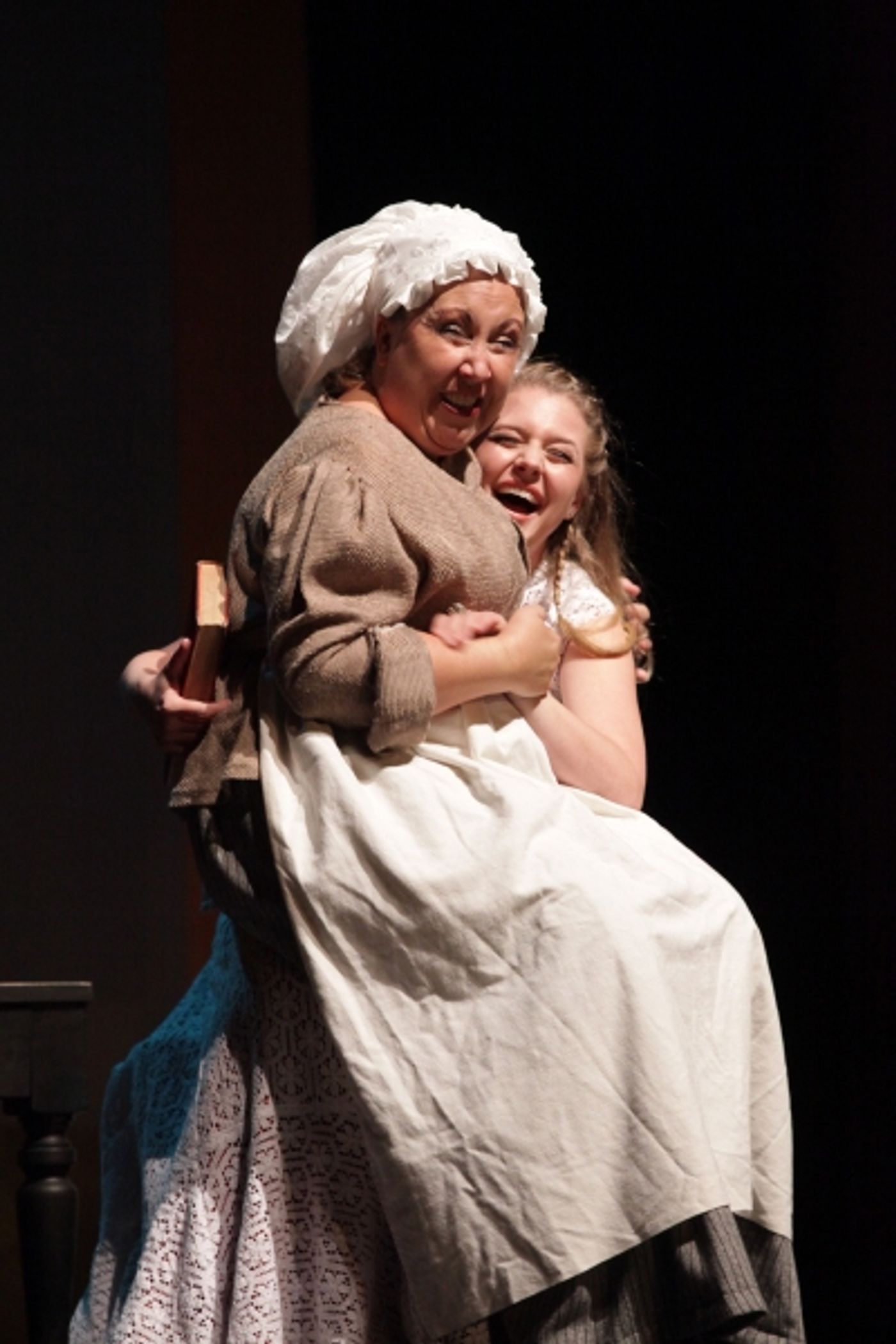 Photo Flash: Georgia Ensemble Theatre Dives into ROMEO AND JULIET Image