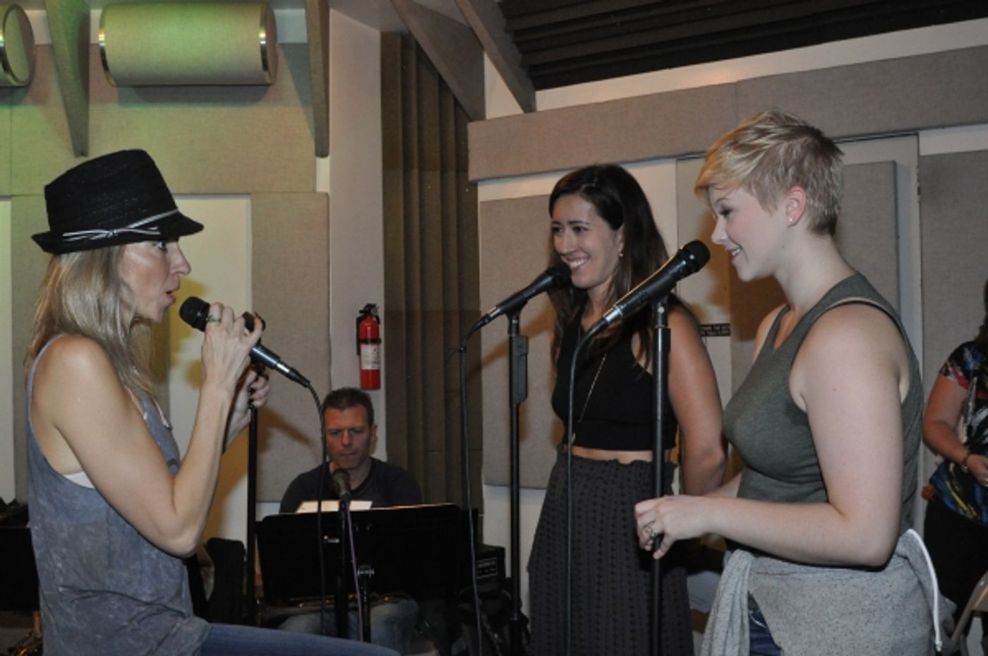 Photo Coverage: Debbie Gibson & More Rehearse for ROCKERS ON BROADWAY  Image