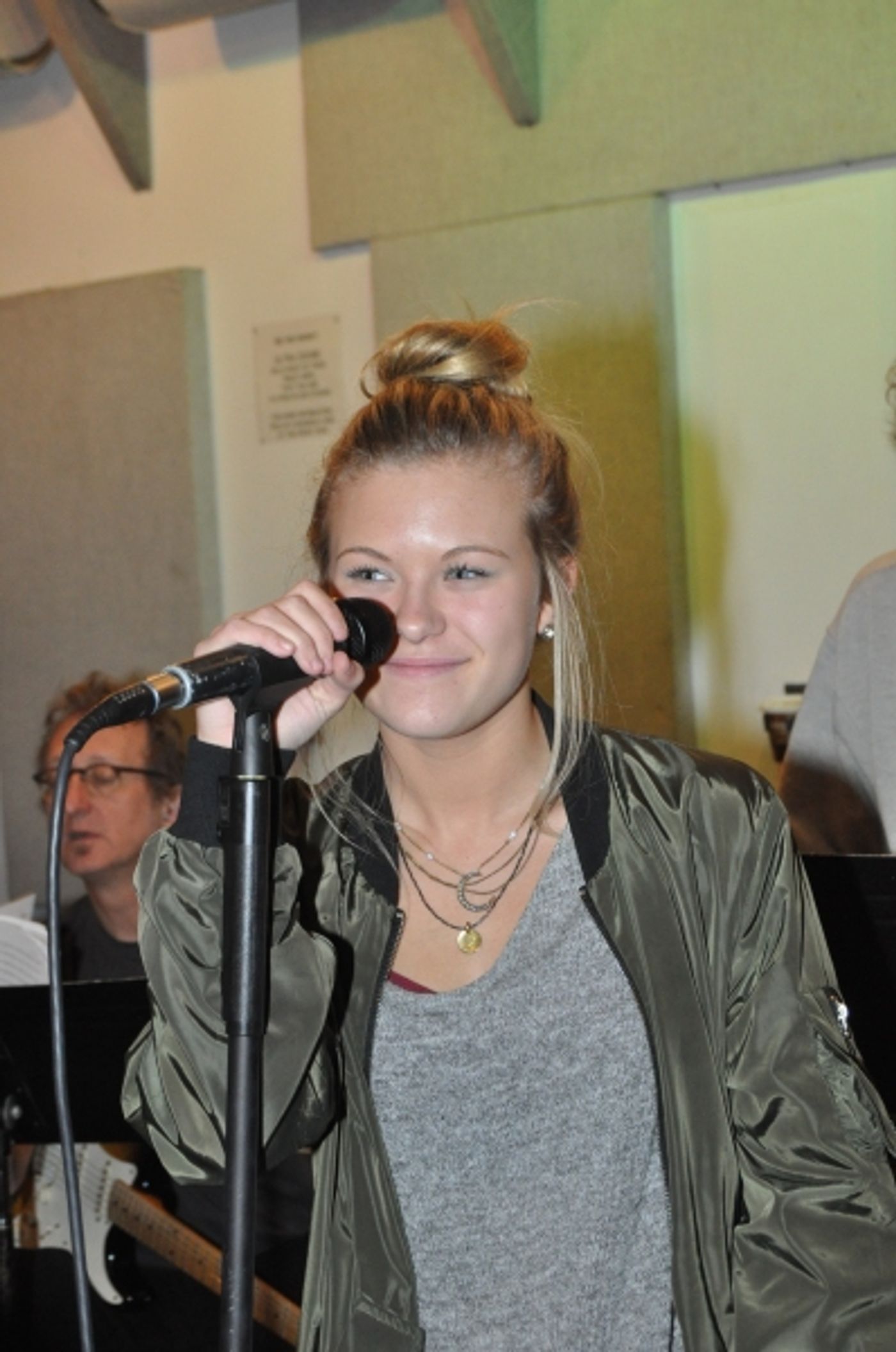 Photo Coverage: Debbie Gibson & More Rehearse for ROCKERS ON BROADWAY  Image