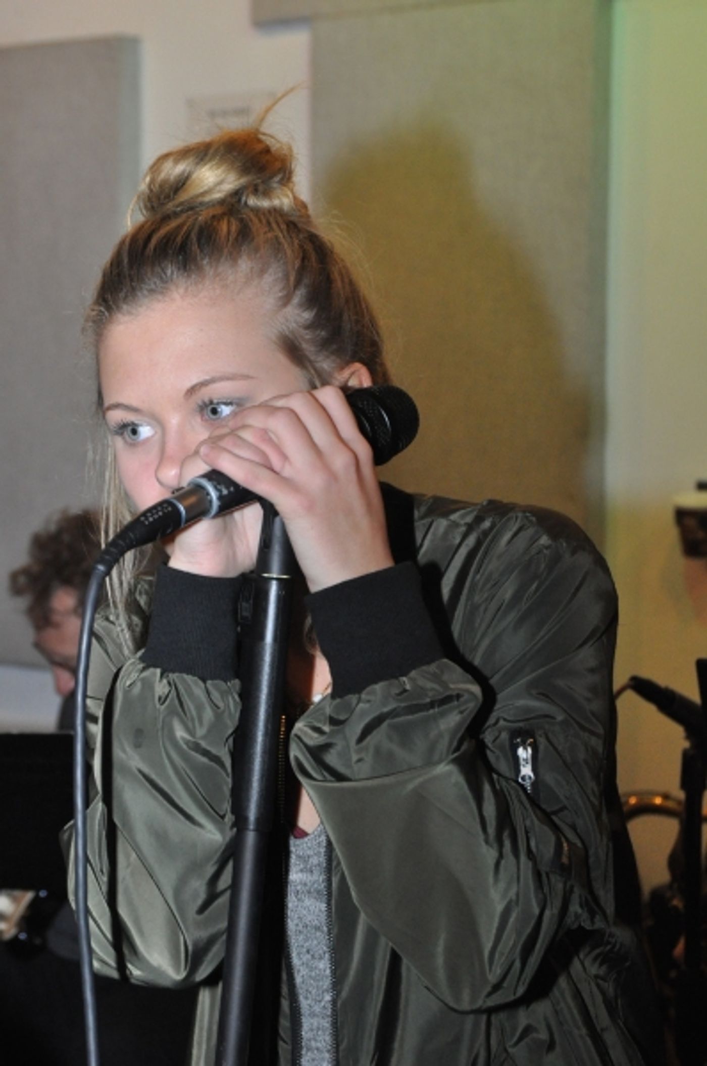 Photo Coverage: Debbie Gibson & More Rehearse for ROCKERS ON BROADWAY  Image