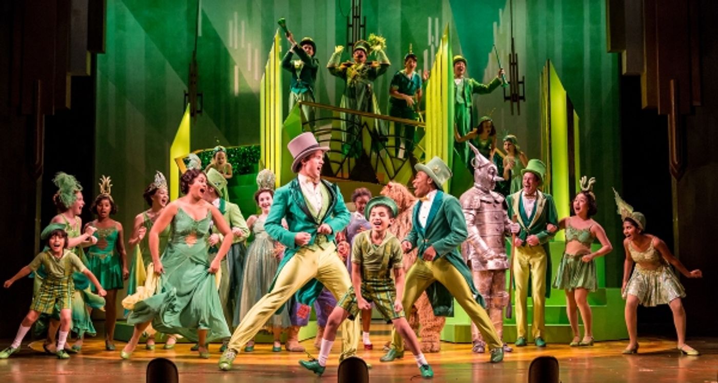 Photo Flash: First Look at THE WIZARD OF OZ at Children's Theatre Company  Image