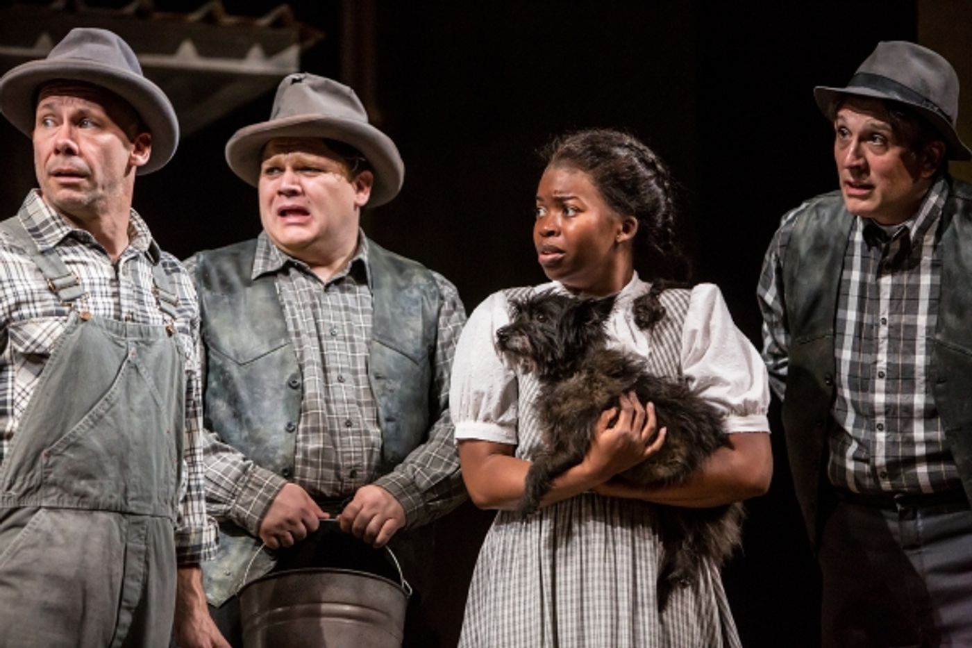 Photo Flash: First Look at THE WIZARD OF OZ at Children's Theatre Company  Image