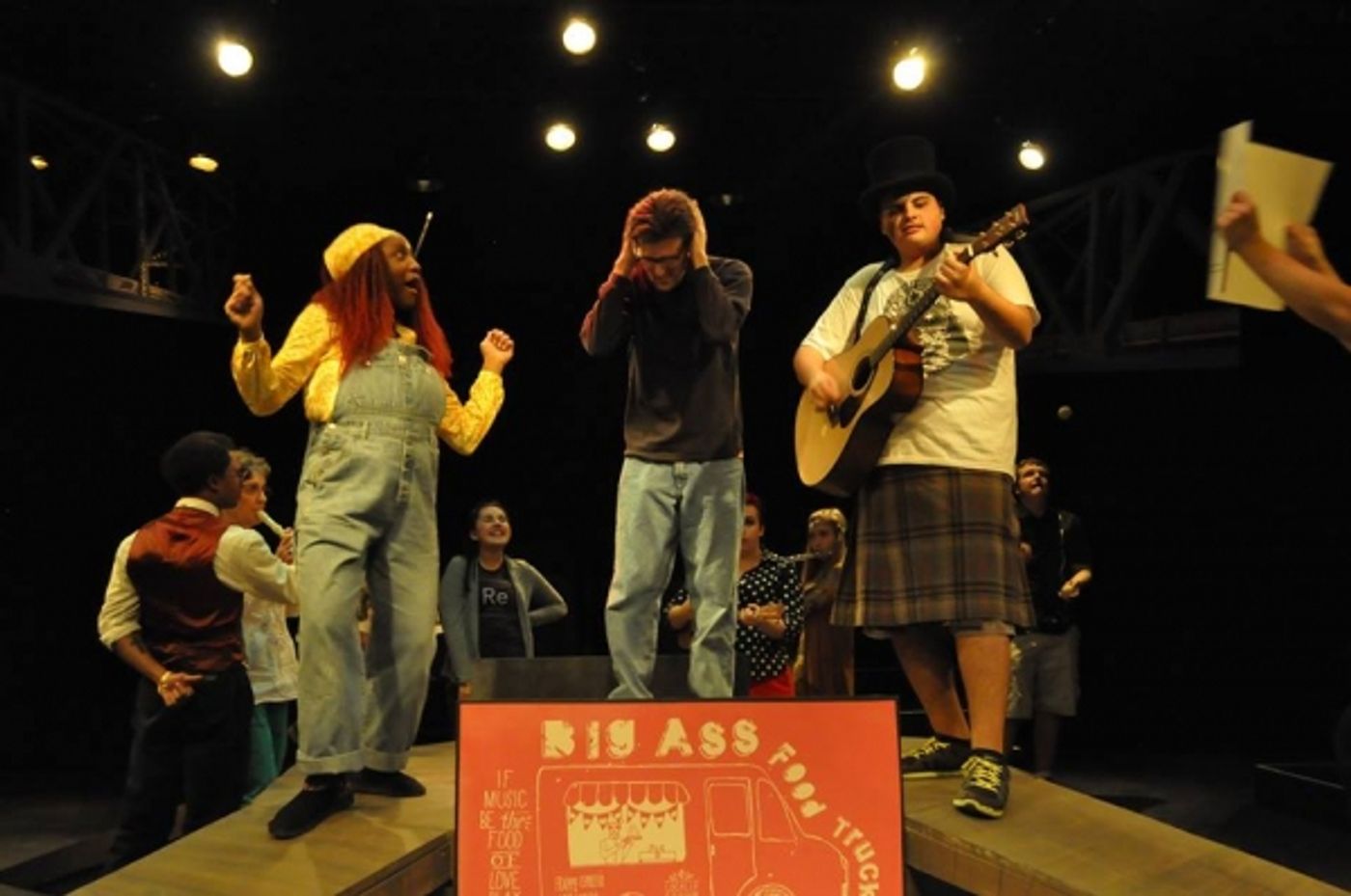 Photo Flash: A COMEDY OF ERRORS at the Lakewood Playhouse  Image