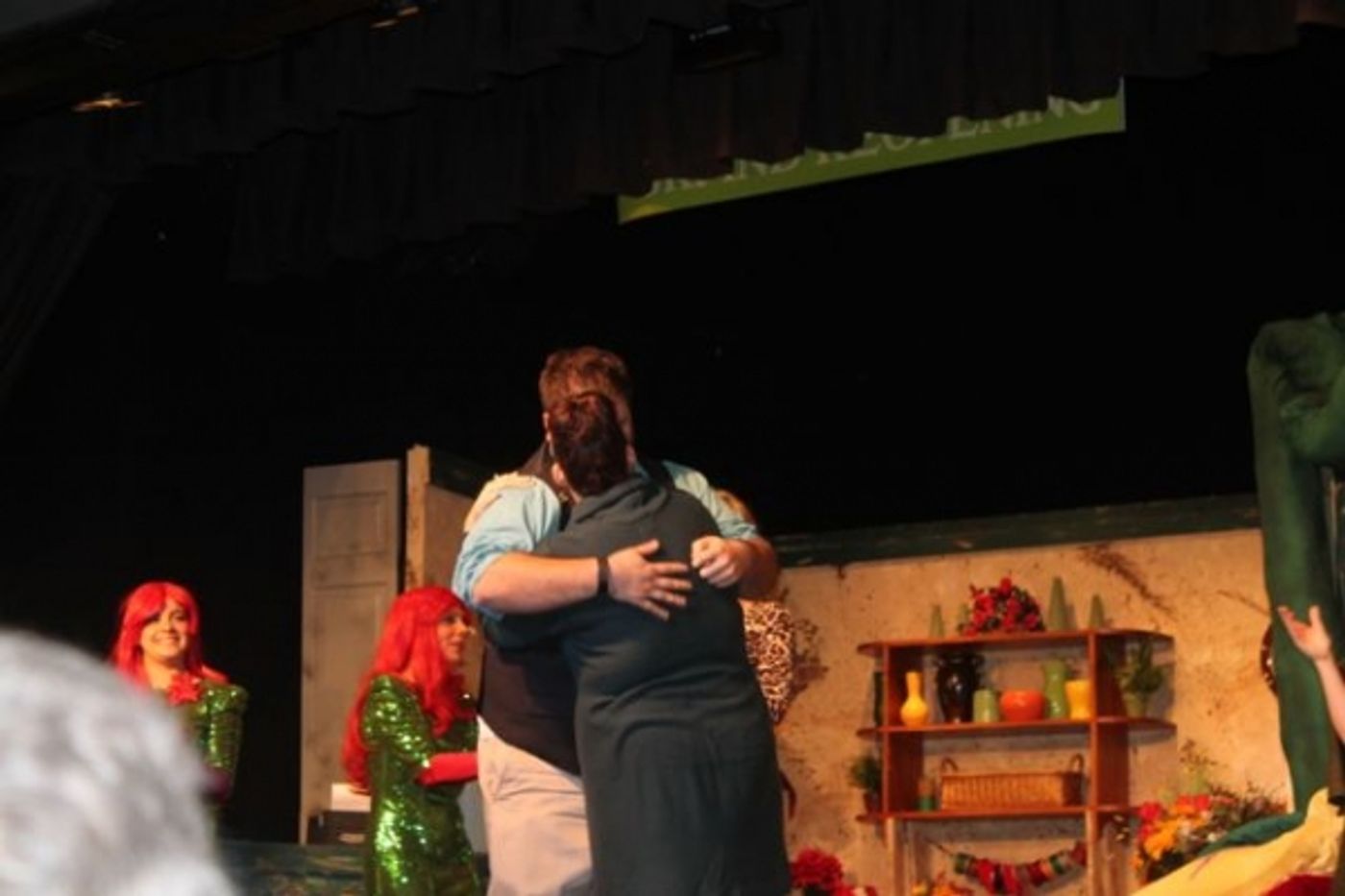 Photo Flash: Actor Proposes to Girlfriend After Performance Photo Flash: Actor Proposes to Girlfriend After Performance Image