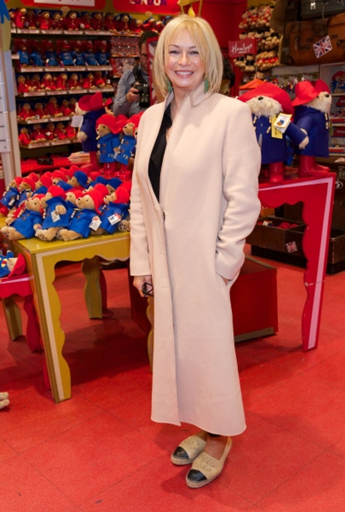 Photo Flash: First Look at Opening Night of the London Premiere of ELF  Image