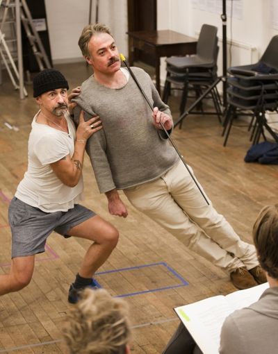 Simon Gregor (Passepartout) and Robert Portal (Phileas Fogg) Photo