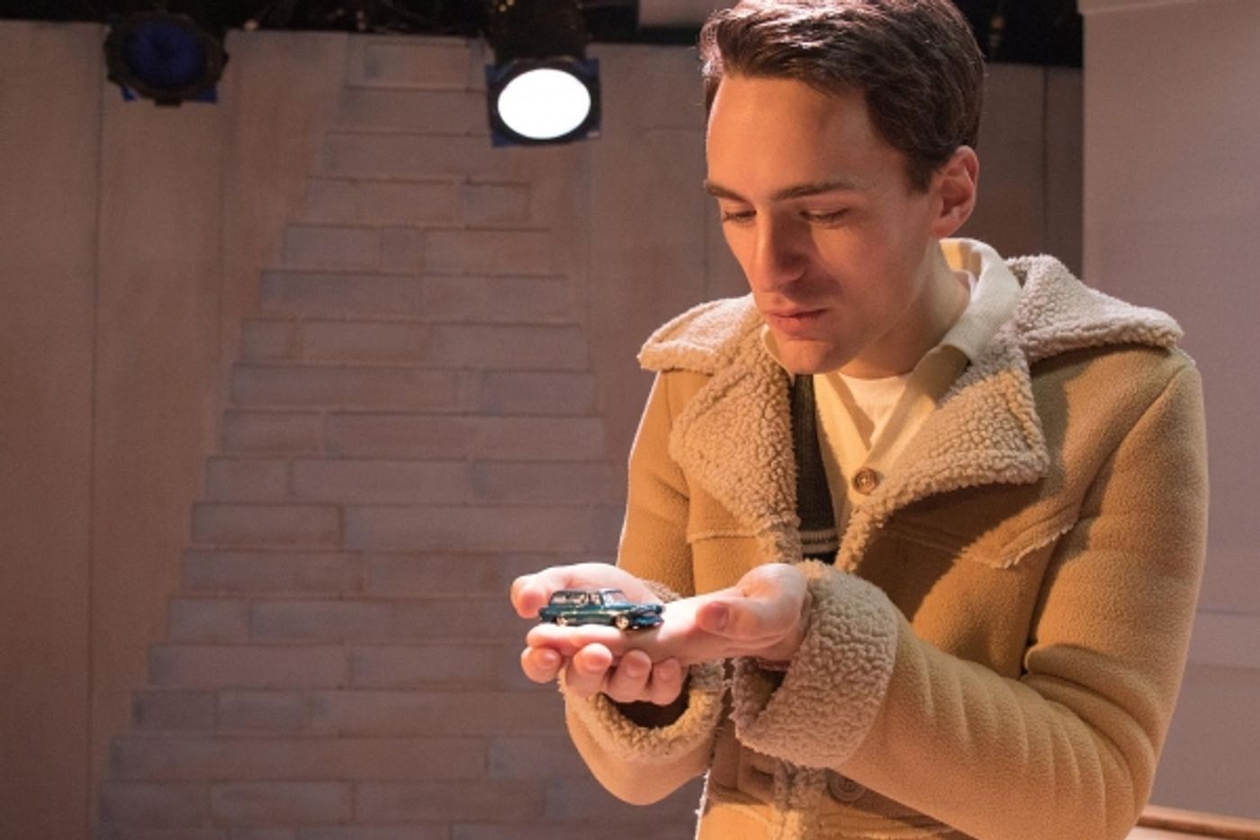 Photo Flash: First Look at THE LONG CHRISTMAS RIDE, Opening Tonight at Strawdog Theatre  Image