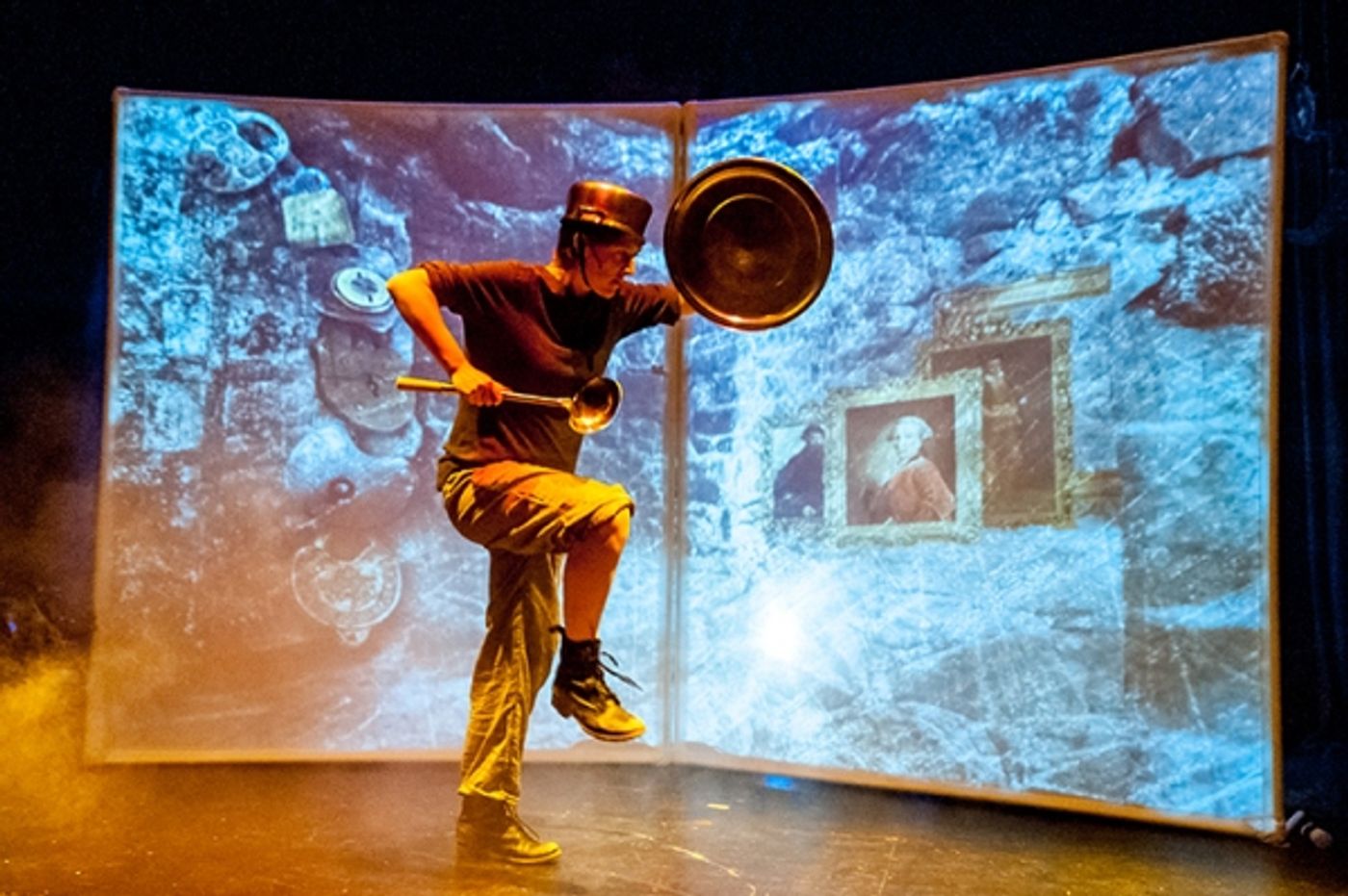 Photo Flash: THE KING OF CHELM Begins Tonight at the Kraine Theatre  Image