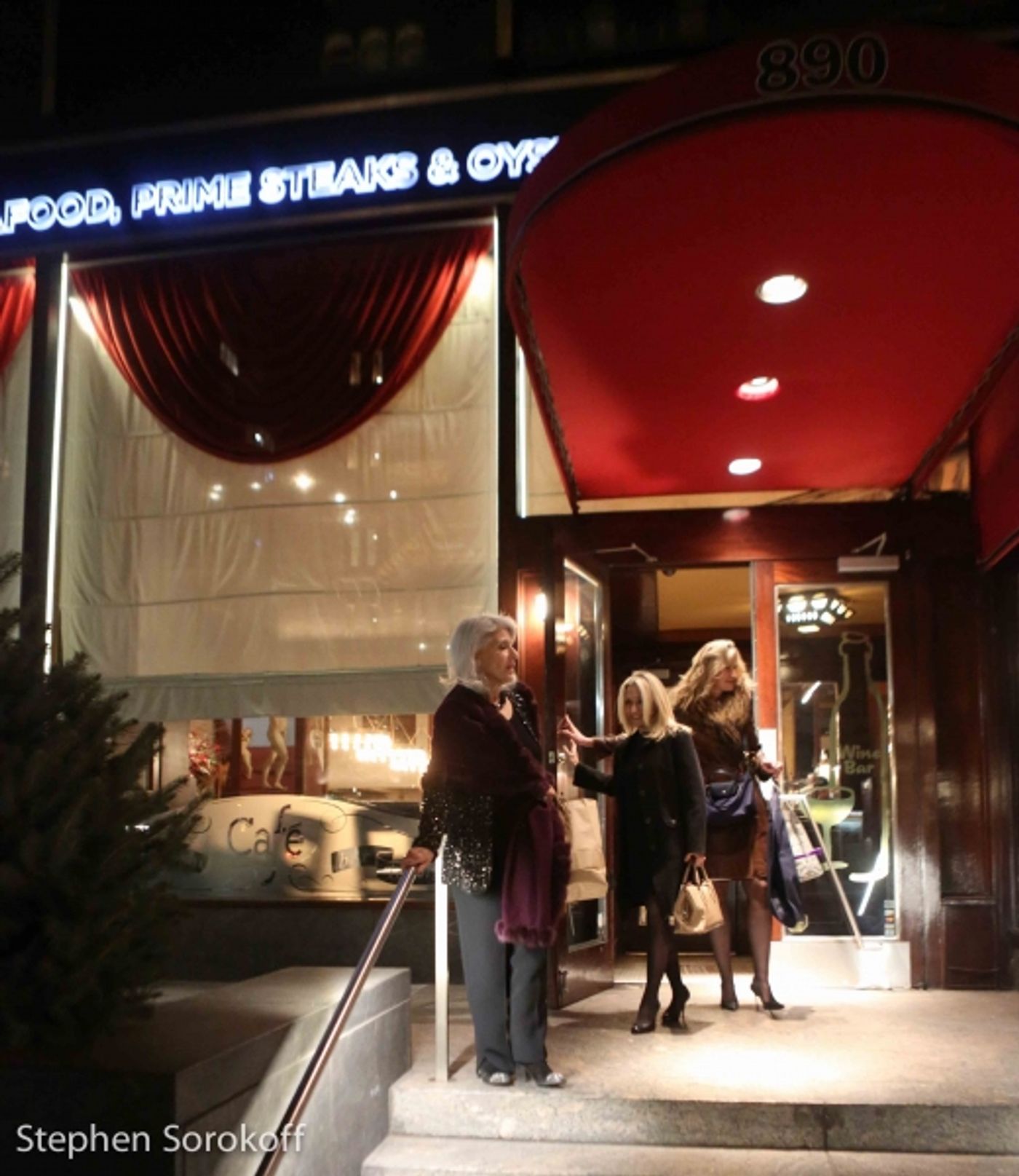 Photo Coverage: Brian Stokes Mitchell Surprises Jamie deRoy at Her 25th Anniversary Show  Image