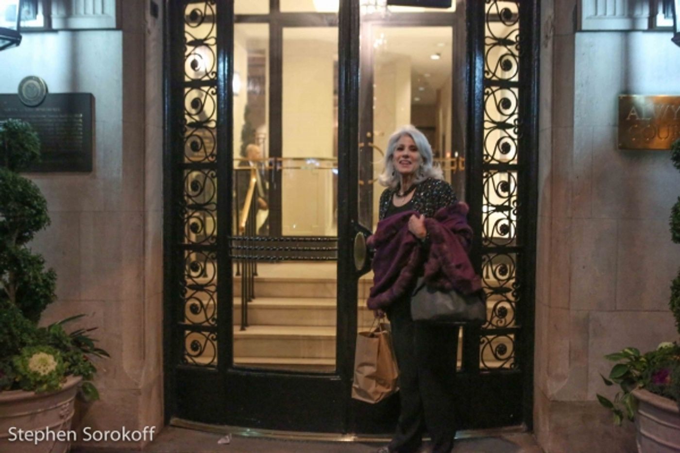 Photo Coverage: Brian Stokes Mitchell Surprises Jamie deRoy at Her 25th Anniversary Show  Image