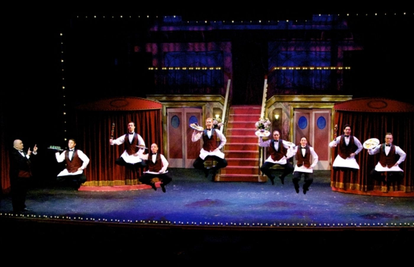 Photo Flash: First Look at Lee Roy Reams in Gender-Bending HELLO, DOLLY!  Image