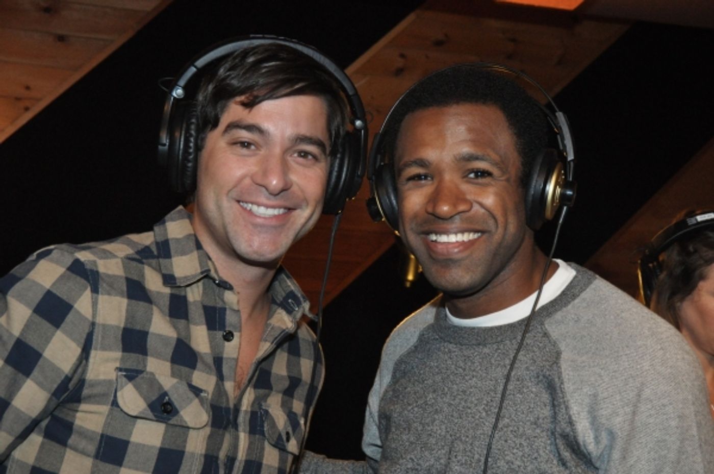 Exclusive Photo Coverage: BEAUTIFUL Cast Gives Carols For A Cure a Carole King Twist Image