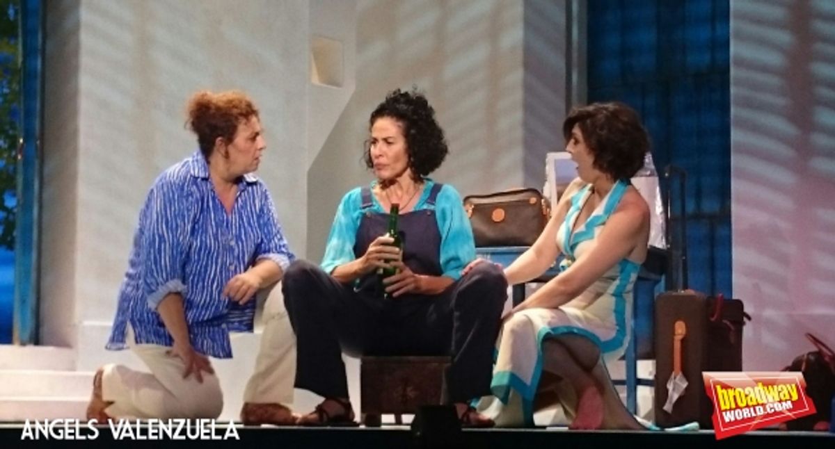 Eva Diago, Nina y Olga Hueso at 