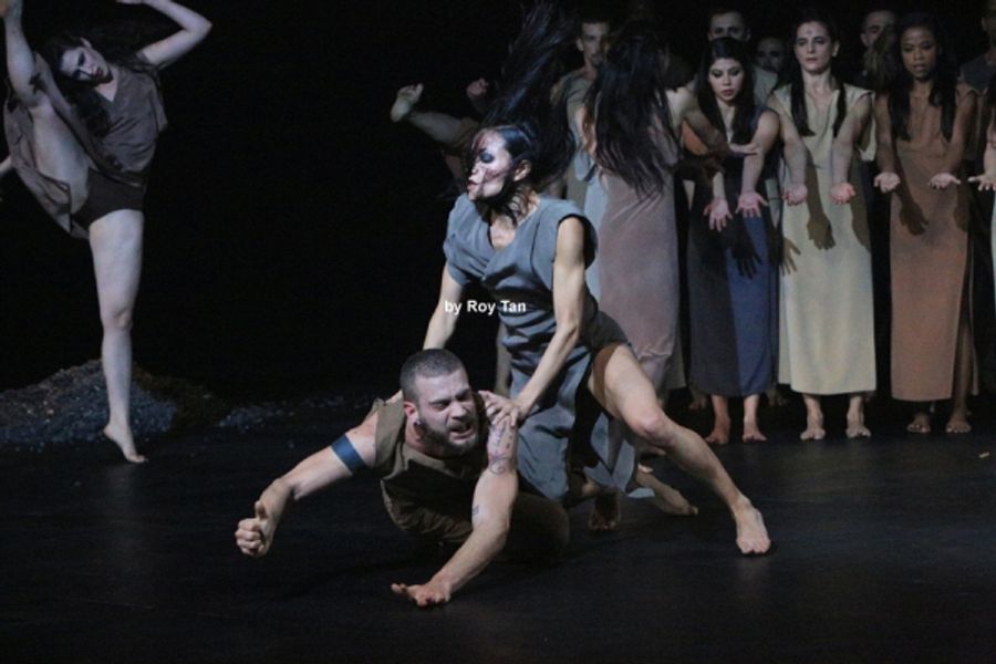 Photo Flash: First Look at Sasha Waltz & Guests in Sadler's Well's SACRE Image