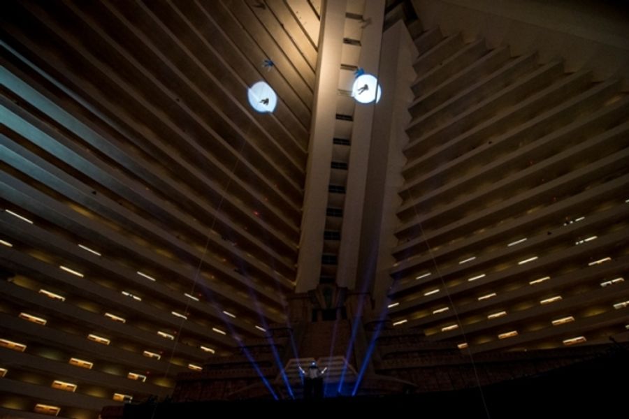 Photo Flash: Blue Man Group Makes Grand Return to Luxor Hotel & Casino Image