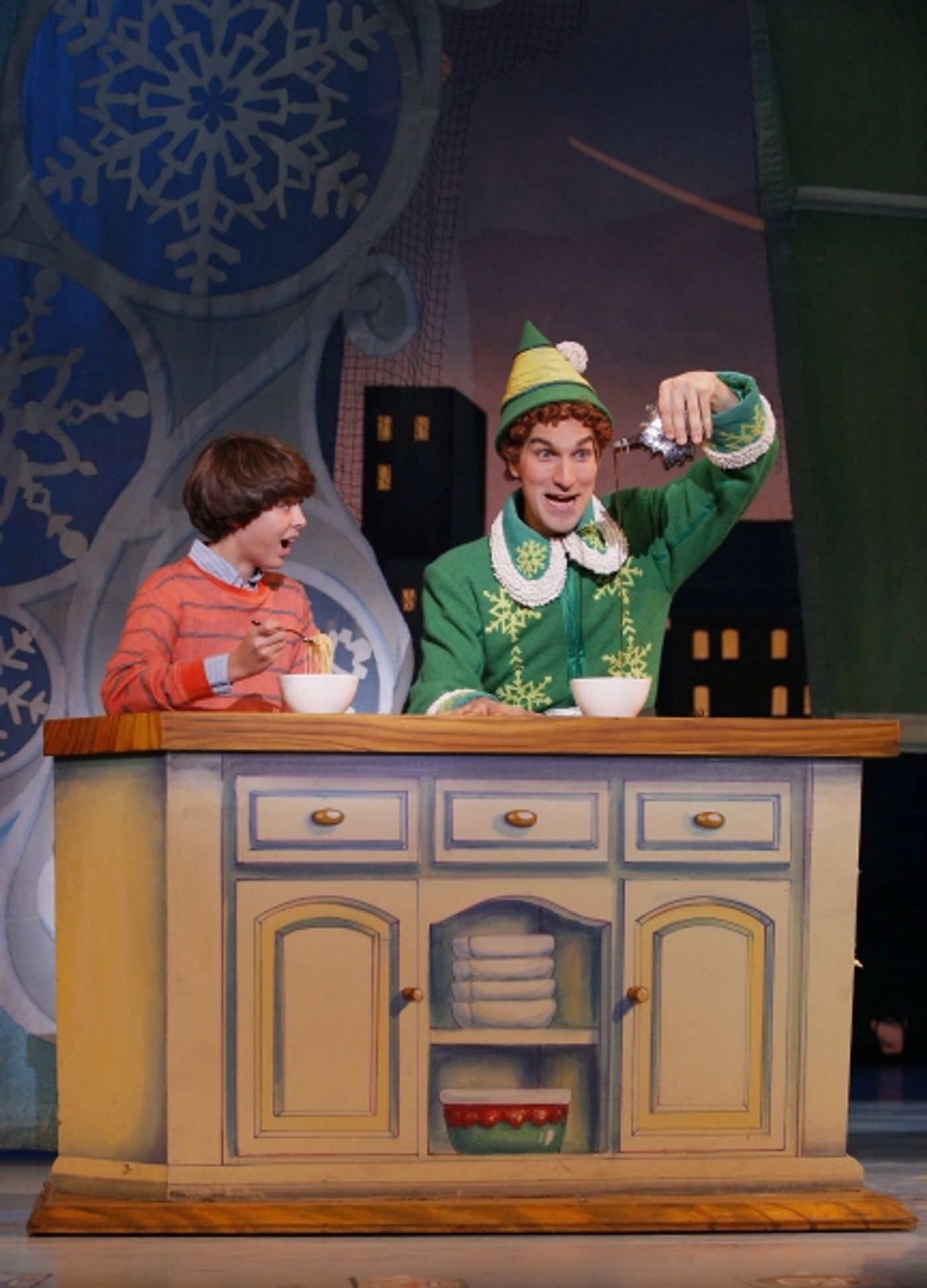 Photo Flash: ELF THE MUSICAL Tour Comes to Vegas  Image