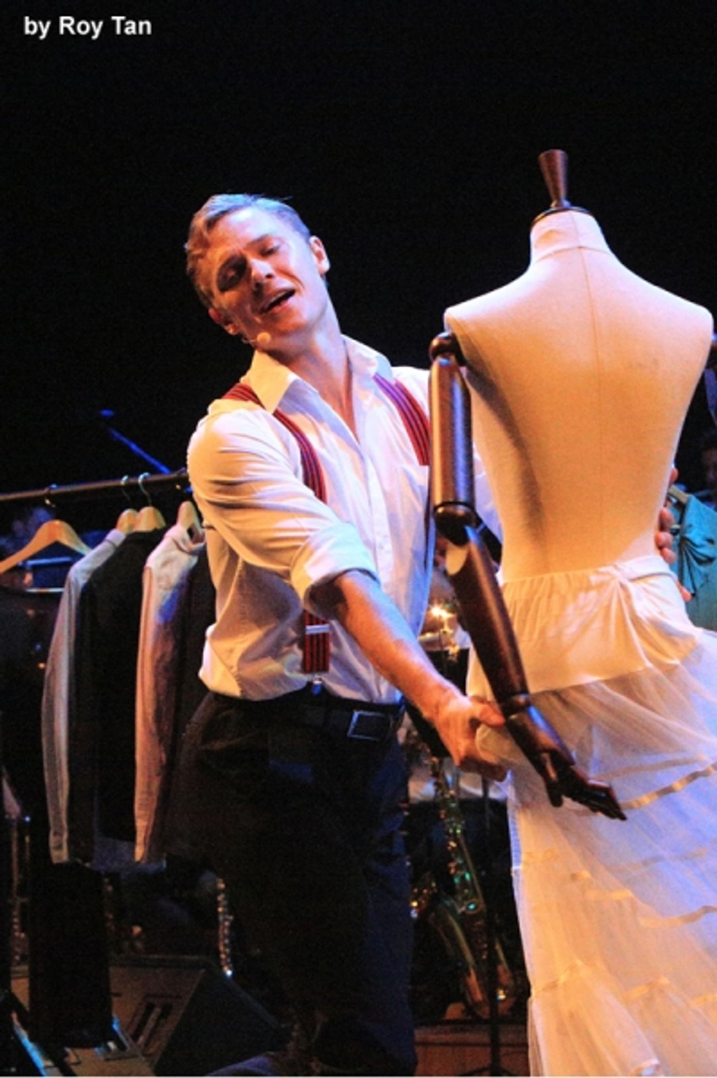 Photo Flash: LET'S DANCE AGAIN Musical Revue Plays Royal Festival Hall  Image