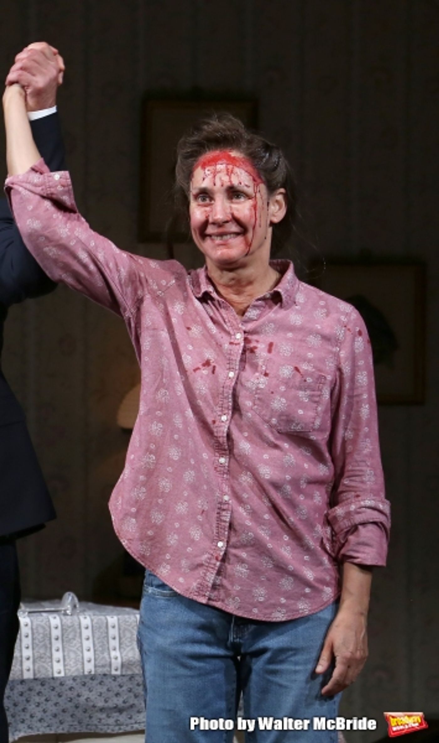 Photo Coverage: MISERY's Bruce Willis and Laurie Metcalf Take Opening Night Bows Image