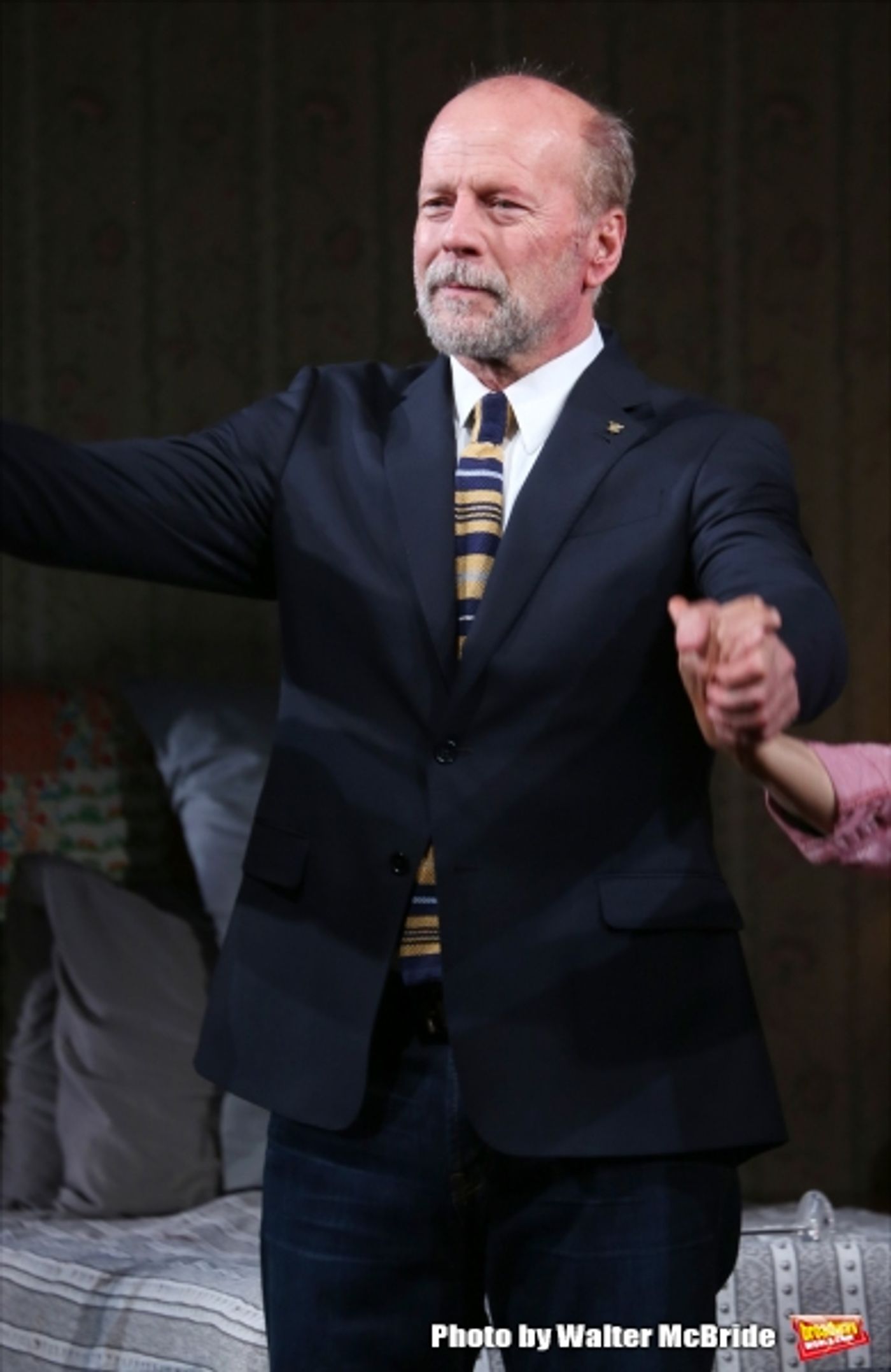 Photo Coverage: MISERY's Bruce Willis and Laurie Metcalf Take Opening Night Bows Image