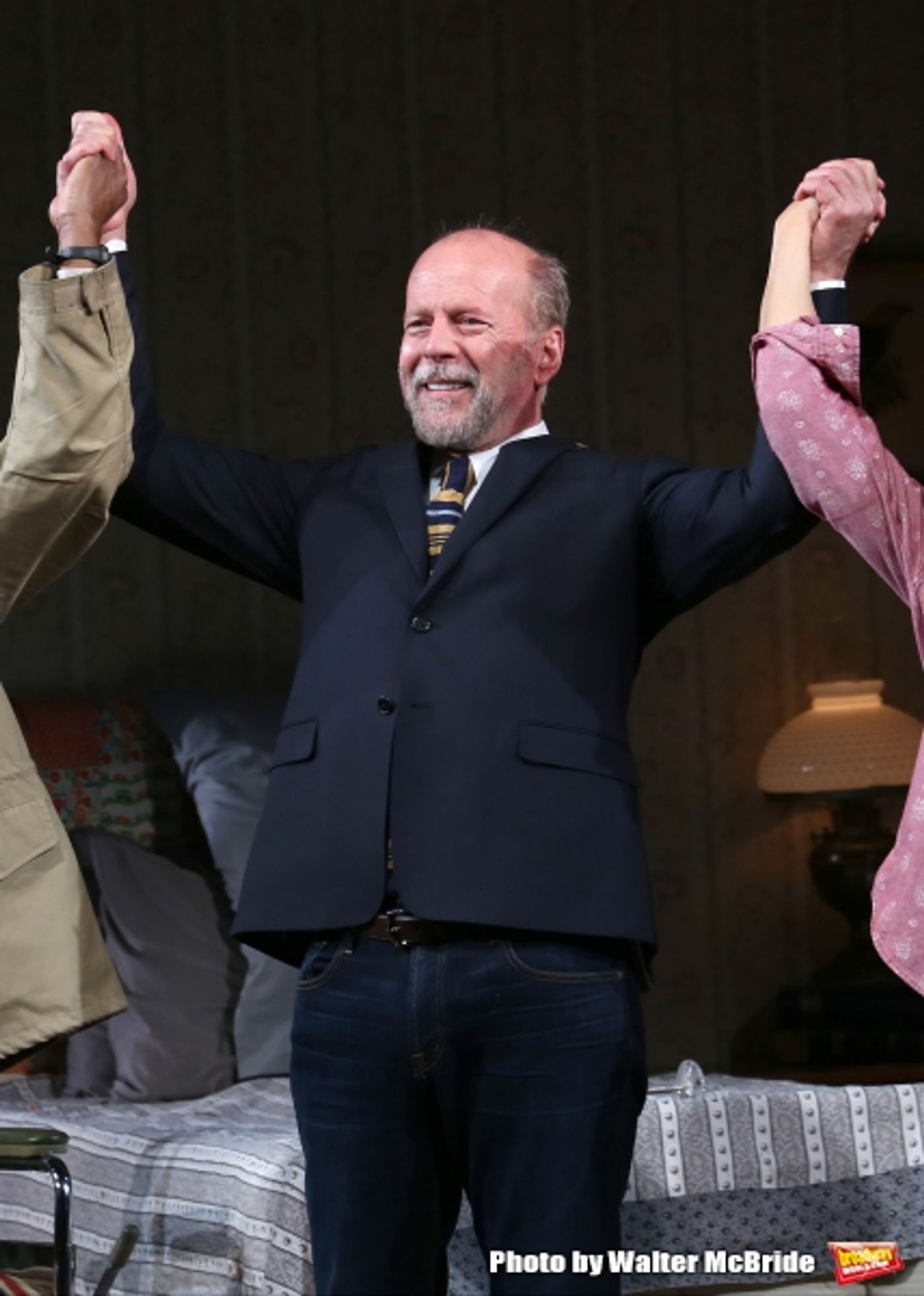 Photo Coverage: MISERY's Bruce Willis and Laurie Metcalf Take Opening Night Bows Image