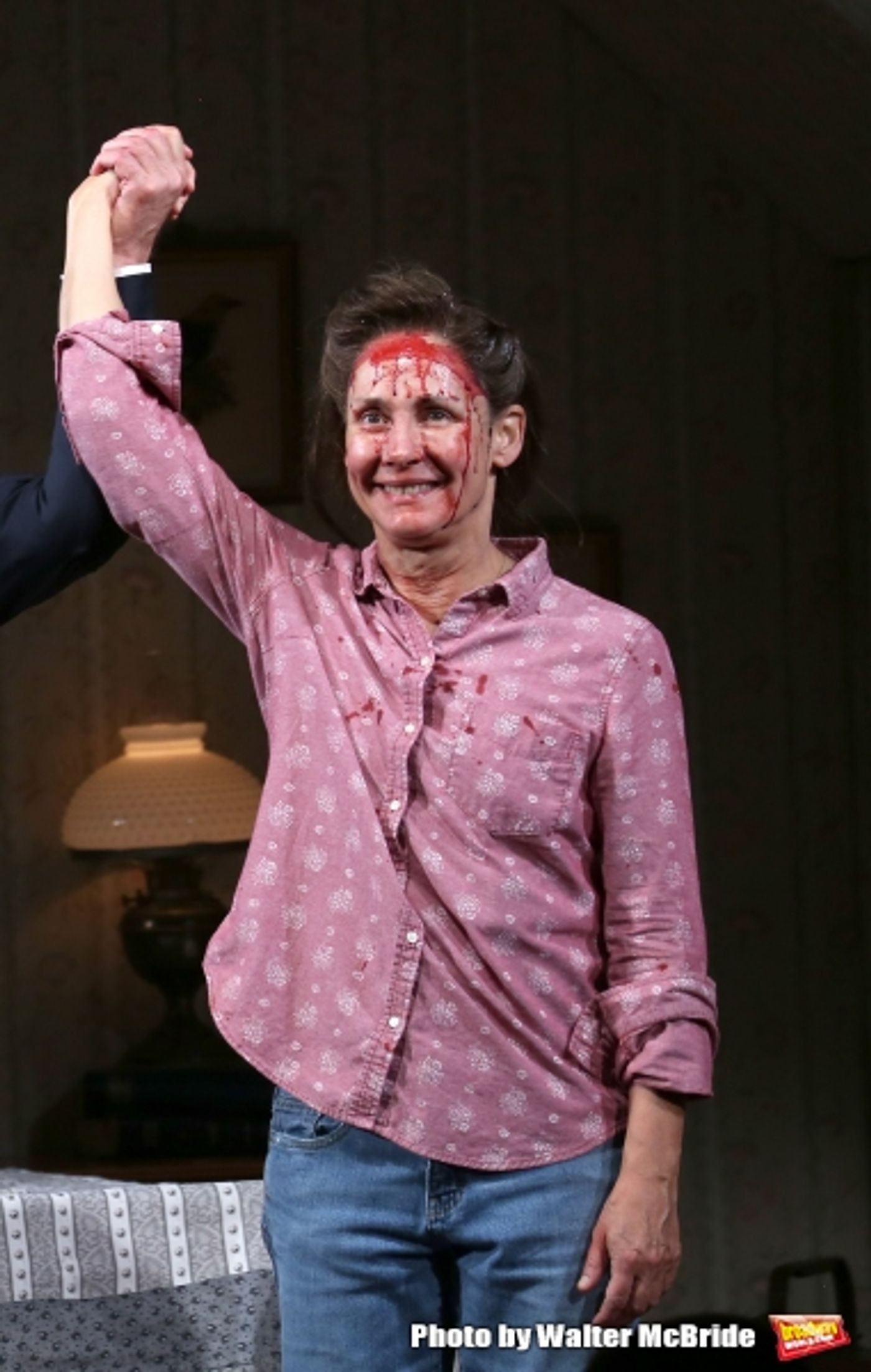 Photo Coverage: MISERY's Bruce Willis and Laurie Metcalf Take Opening Night Bows Image