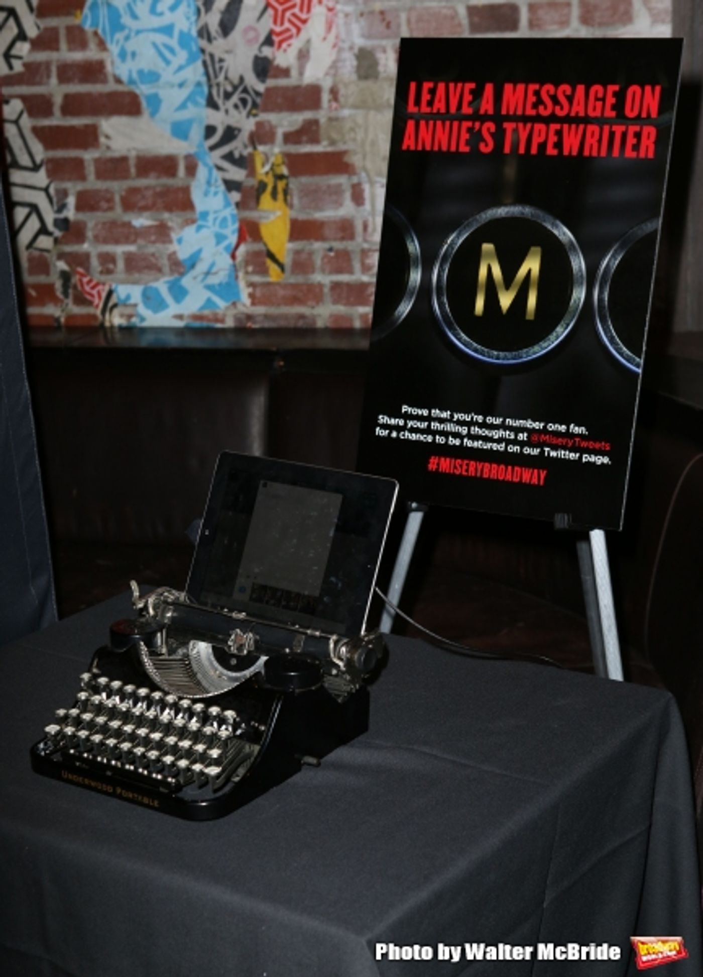 Photo Coverage: On the Red Carpet for MISERY on Broadway's Opening Night! Image