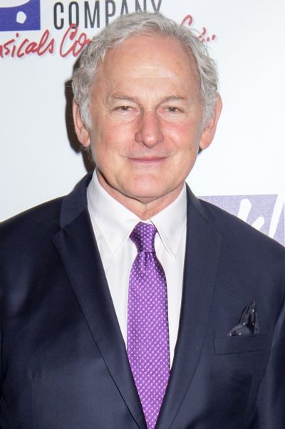 Victor Garber Photo