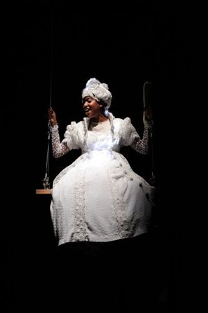 Whitney White @ BroadwayWorld Whitney White Photo