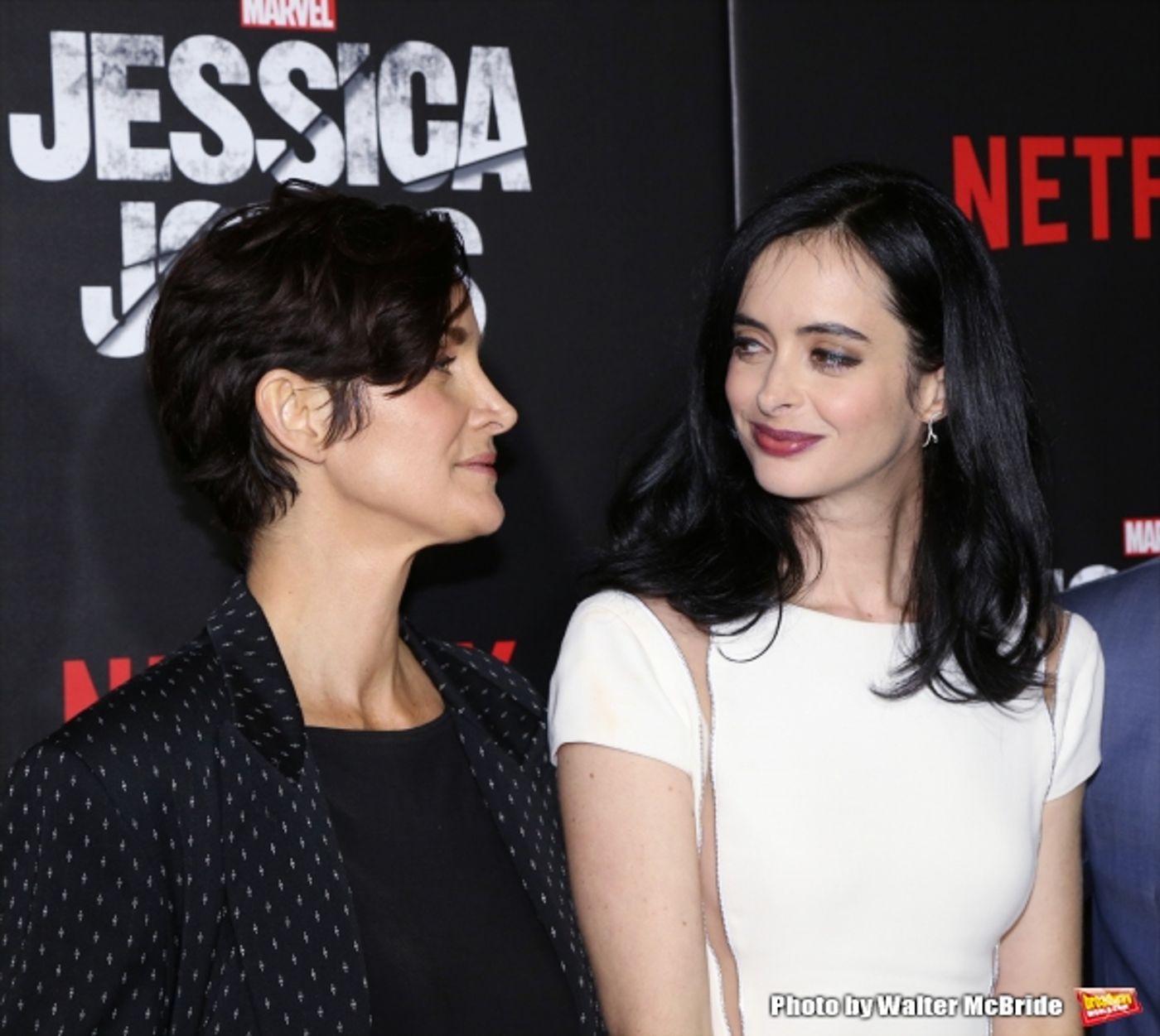 Photo Coverage: On the Netflix Carpet with MARVEL'S JESSICA JONES  Image