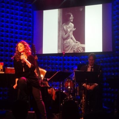 Melissa Errico Photo