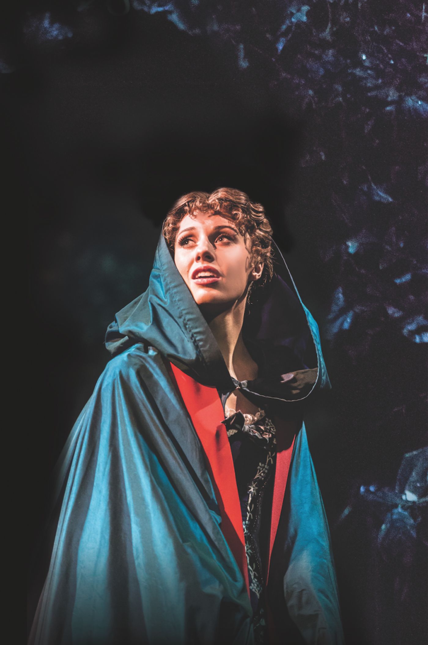 Photo Flash: New Look at John Owen Jones & Celinde Schoemaker in West End's THE PHANTOM OF THE OPERA Photo Flash: New Look at John Owen Jones & Celinde Schoemaker in West End's THE PHANTOM OF THE OPERA Image