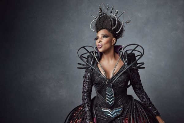 Photo Flash: Evillene Has Arrived! First Look at Mary J. Blige in Costume for NBC's THE WIZ LIVE!  Image
