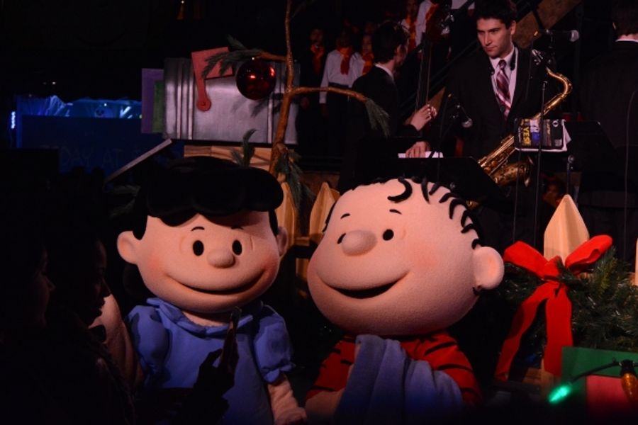 Photo Coverage: PEANUTS Celebrates 50th Anniversary in Macy's 2015 Window Displays Image
