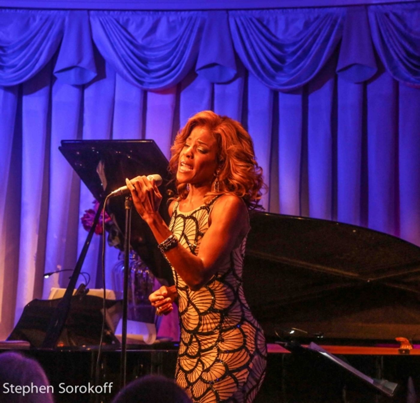 Photo Coverage: Nicole Henry Plays The Royal Room at The Colony Hotel in Palm Beach  Image