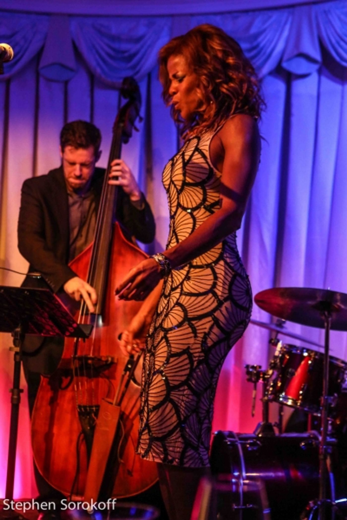 Photo Coverage: Nicole Henry Plays The Royal Room at The Colony Hotel in Palm Beach Photo Coverage: Nicole Henry Plays The Royal Room at The Colony Hotel in Palm Beach Image