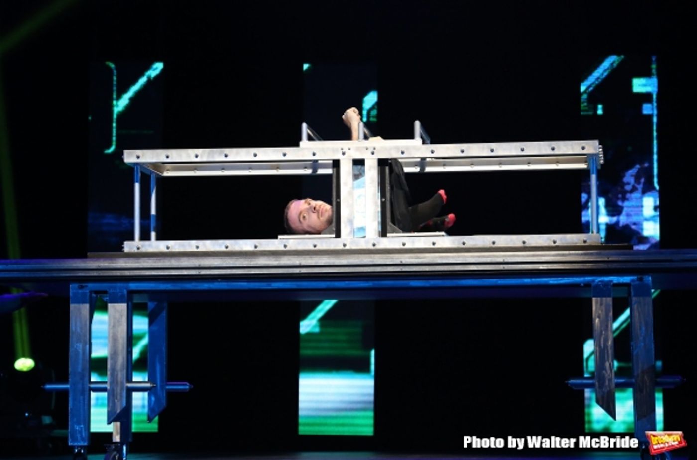 Photo Coverage: Presto! THE ILLUSIONISTS Return to Broadway in Time for the Holidays Photo Coverage: Presto! THE ILLUSIONISTS Return to Broadway in Time for the Holidays Image