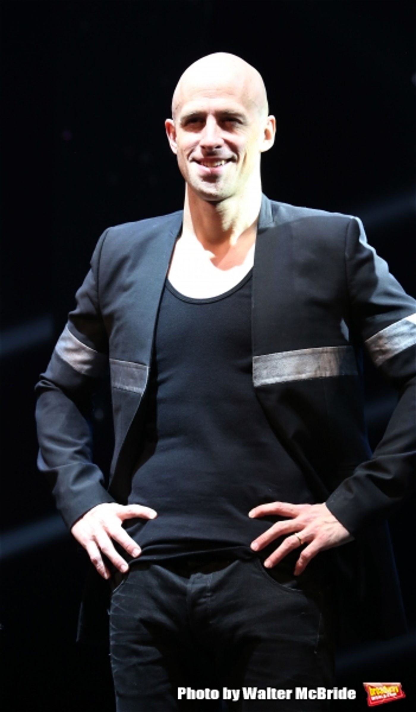 Photo Coverage: Presto! THE ILLUSIONISTS Return to Broadway in Time for the Holidays  Image