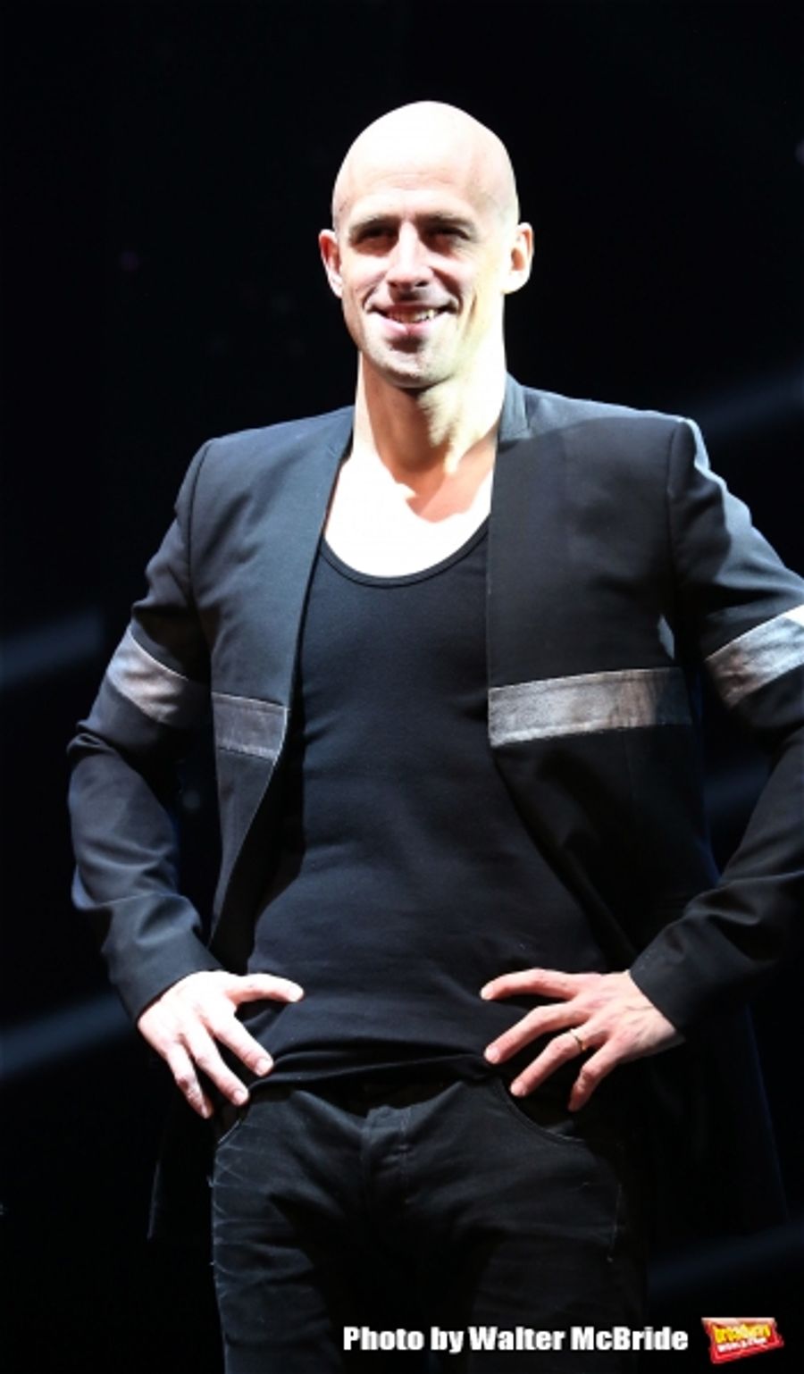 Photo Coverage: Presto! THE ILLUSIONISTS Return to Broadway in Time for the Holidays Image