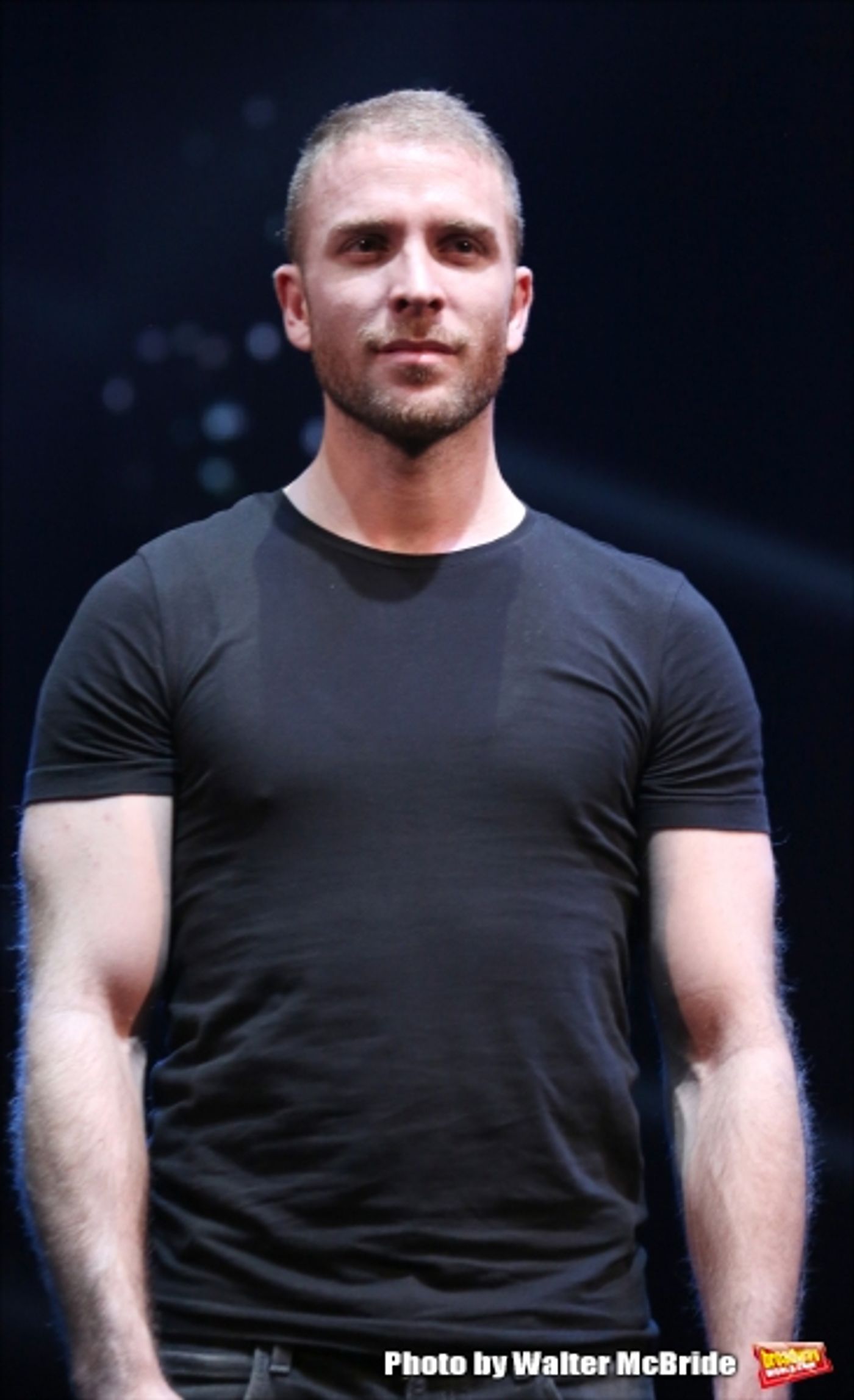 Photo Coverage: Presto! THE ILLUSIONISTS Return to Broadway in Time for the Holidays Photo Coverage: Presto! THE ILLUSIONISTS Return to Broadway in Time for the Holidays Image