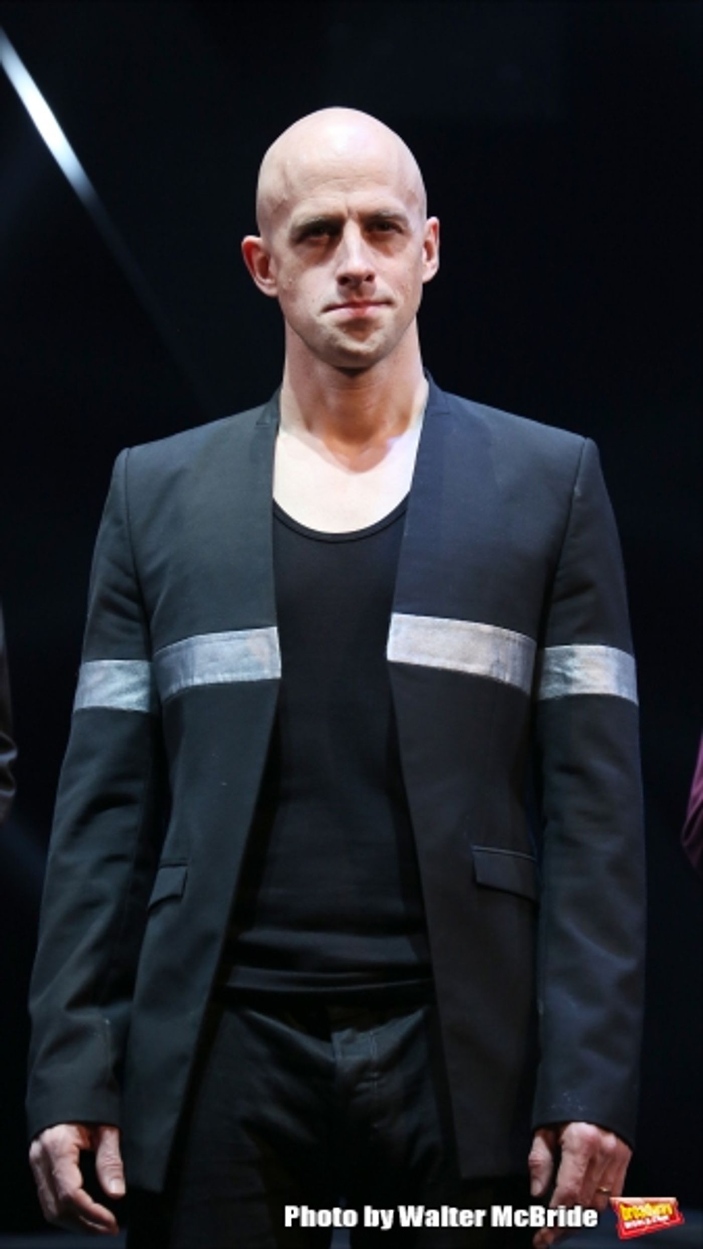 Photo Coverage: Presto! THE ILLUSIONISTS Return to Broadway in Time for the Holidays  Image