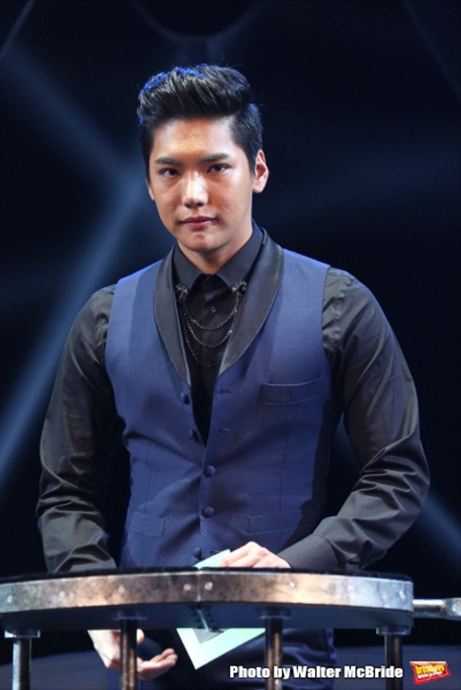 Photo Coverage: Presto! THE ILLUSIONISTS Return to Broadway in Time for the Holidays Image