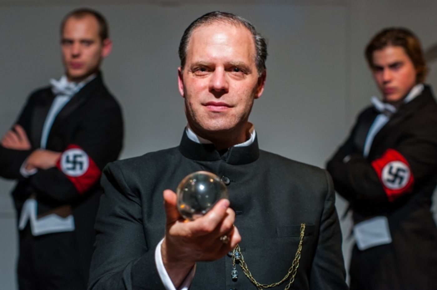 Photo Flash: PALACE OF THE OCCULT Opens in Chicago  Image