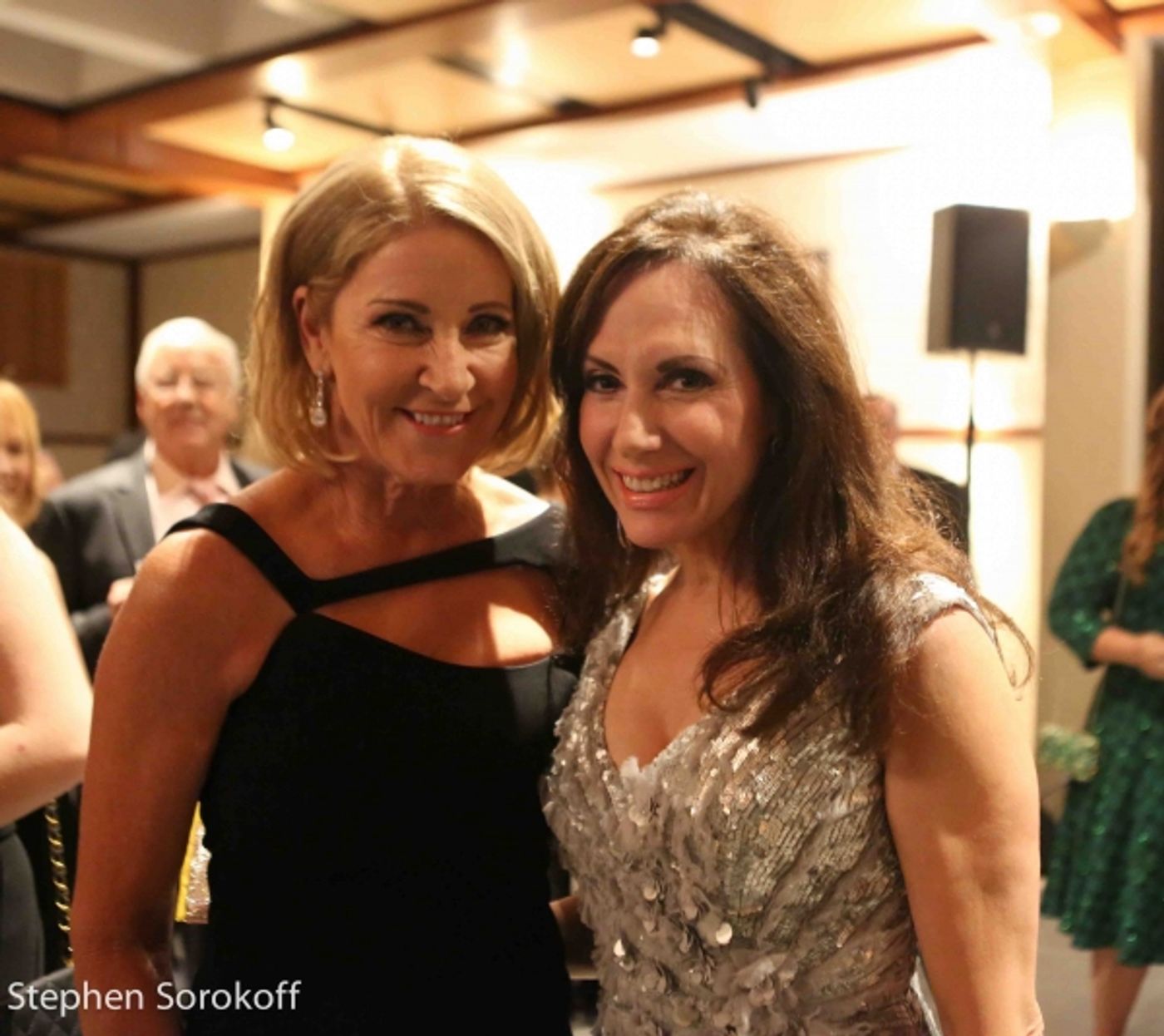 Photo Coverage: Jon Lovitz, Dennis Miller and More Attend Chris Evert/Raymond James Pro-Celebrity Tennis Classic Gala Photo Coverage: Jon Lovitz, Dennis Miller and More Attend Chris Evert/Raymond James Pro-Celebrity Tennis Classic Gala Image