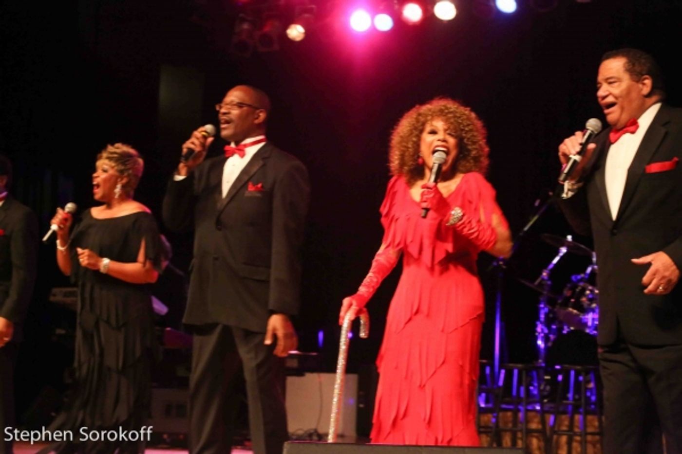 Photo Coverage: Jon Lovitz, Dennis Miller and More Attend Chris Evert/Raymond James Pro-Celebrity Tennis Classic Gala Photo Coverage: Jon Lovitz, Dennis Miller and More Attend Chris Evert/Raymond James Pro-Celebrity Tennis Classic Gala Image