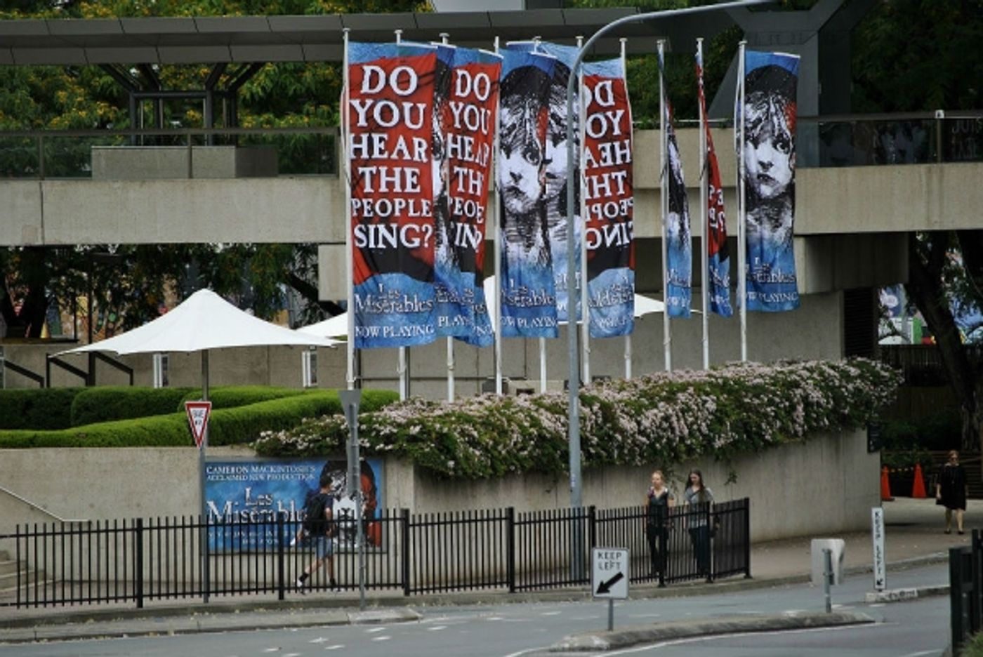 Photo Coverage: Australian Production of LES MISERABLES Premieres in Brisbane; Show Runs Thru 1/17  Image