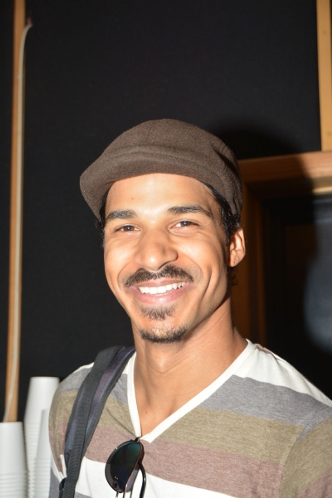 Exclusive Photo Coverage: ALADDIN Cast Gathers to Record Carols For A Cure! Image